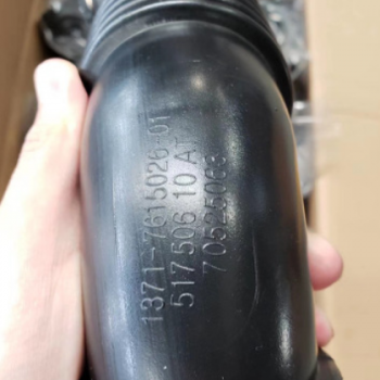 涡轮增压硅胶注塑件 汽车硅胶管 硅胶米管 中冷器连接硅胶管 供应图3
