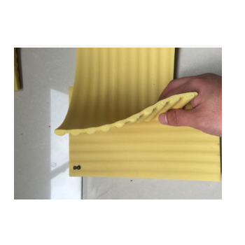 厂家供应 橡塑地垫 阻燃 防火地胶 高级地毯衬垫 1cm黄