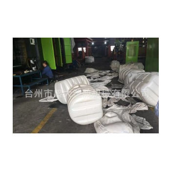 浮筒厂家加工全新水上浮筒吹塑产品图2
