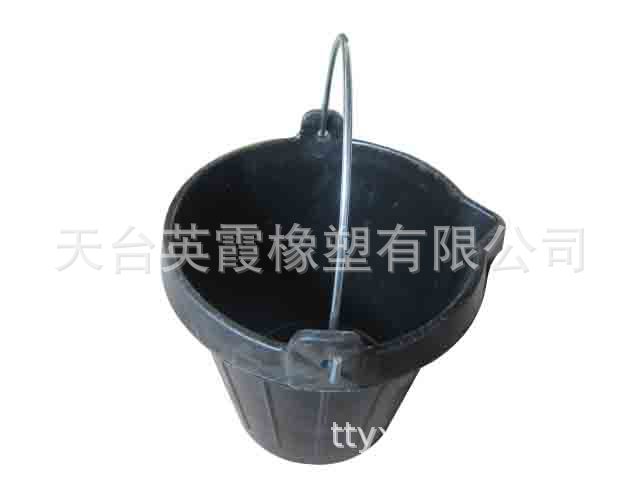 3909 rubber bucket (1)
