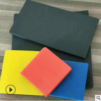 橡塑板批发 阻燃b1级橡塑保温板 复合铝箔橡塑海绵板橡塑板厂家