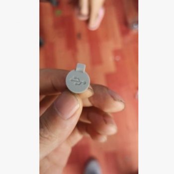 户外自行车灯扣带。自行灯USB防水充电塞。自行车灯硅胶开关帽图3