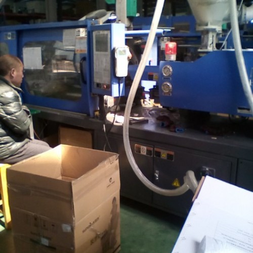 专业塑料模具，橡胶模具制造，产品生产加工图2