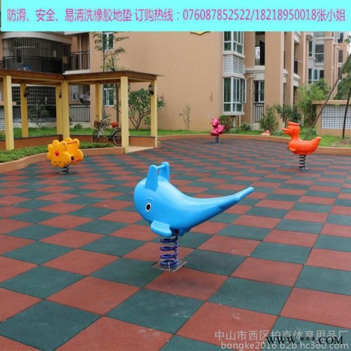 天然橡胶垫 彩色颗粒拼接安全地垫 可拼接健身房安全地垫图7