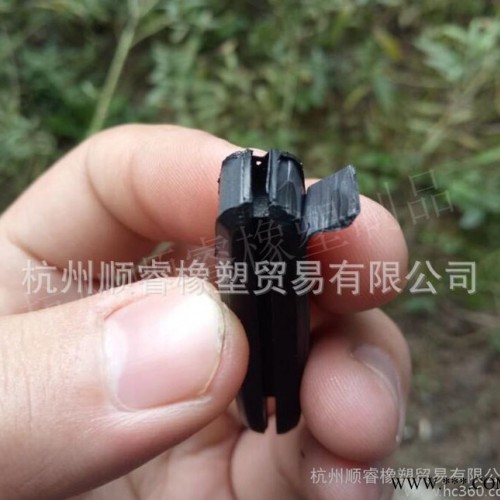定做加工各大品牌电梯配件产品 橡胶配件产品 滑块 靴衬图3