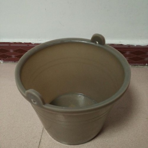 供应**注塑桶 建筑泥桶 水泥桶 泥灰桶 ，可定做加工橡胶制品