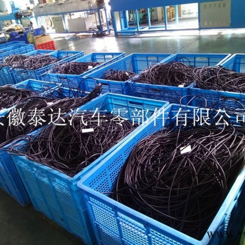 EPDM三元乙丙胶汽车用橡胶水管，进口橡胶管图3