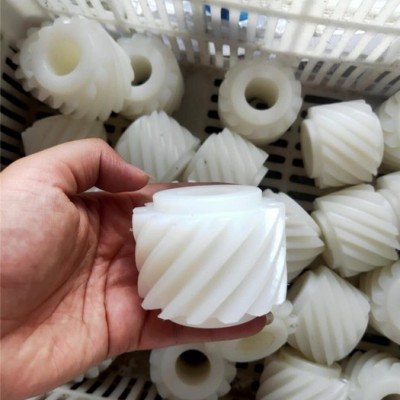 【河北**】齿轮  尼龙齿轮 含油尼龙齿轮 注塑尼龙齿轮 加工定制各种尼龙齿轮图2