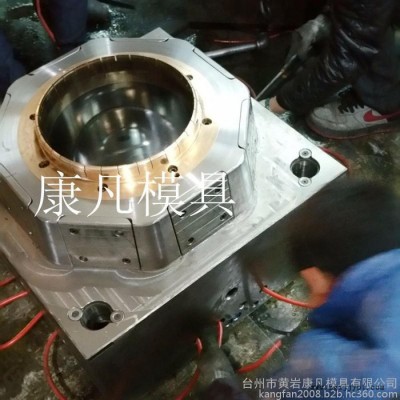 供应浙江台州注塑模具加工,10升防冻液桶16升油桶模具,涂料桶模具，油墨桶，化工包装桶模具图7