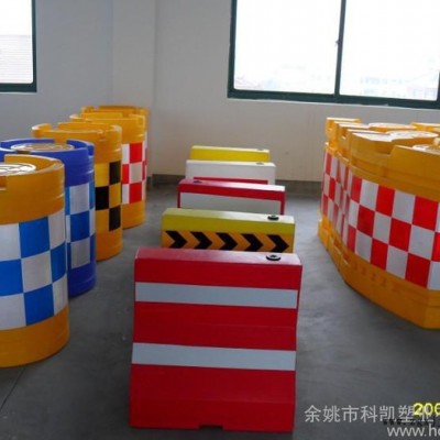 水马定做厂家 塑料水马模具 滚塑水马生产加工厂图2