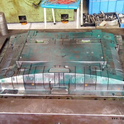 火警玻璃开关 注塑加工 模具加工图2