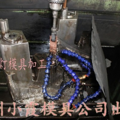 ABS注塑模具加工 Aventador散热器格栅外饰注塑件模具 门板外饰注塑件模具 车门外板外饰注塑件模具价格图6