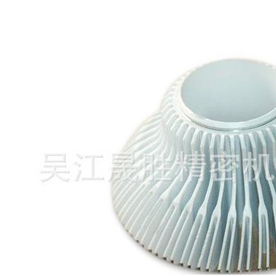 苏州LED灯杯灯罩注塑烤漆件喷涂加工 CNC加工 打磨去毛边加工制造图3