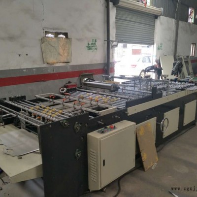 方底纸大礼包制袋机 礼品袋糊袋机图2