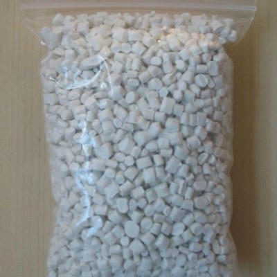 供应白色环保高光ABS再生料 抽粒料 副牌料图1