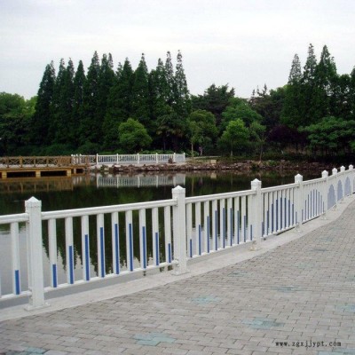 交通市政护栏 pvc市政护栏 pvc道路护栏 彤洋 厂家生产图3