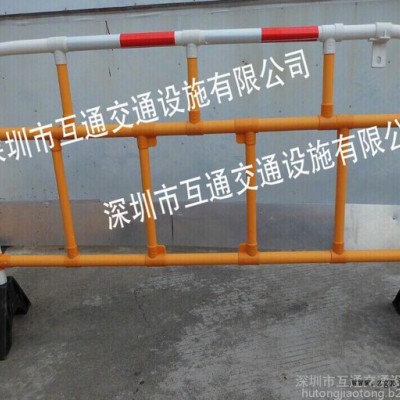深圳PVC护栏厂家、塑料护栏批发、PVC隔离护栏、环保护栏、彩色护栏、可移动式护栏、PVC护栏价格、市政护栏、U型护栏