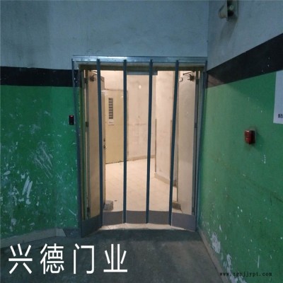 深圳pvc磁性自吸软门帘加工视频图2