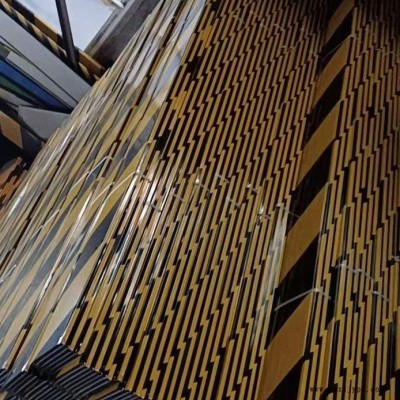 水马围挡  市政围挡   PVC围挡   臣运丝网制造图3