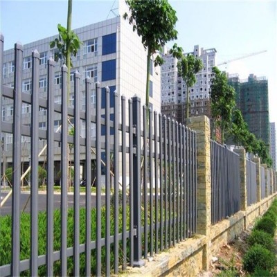 PVC围栏供应，贵港市公园栅栏专业厂家，pvc栅栏专业制造厂，质量保证，物美价廉图3
