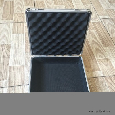 精工细琢  品质非凡  **航空箱  铝合金箱  工具箱  手提箱  EVA减震棉设计图3