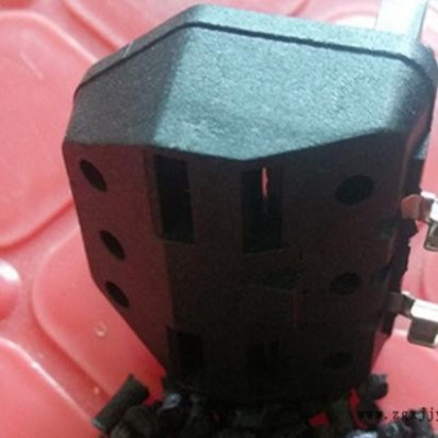 PBT/东莞/黑色增强PBT插头料 环保 加纤20%风扇料图2