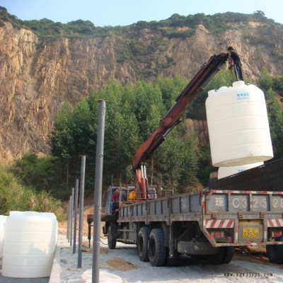 滚塑容器 储水塑料桶10吨 20立方室外储水罐 30T消防水罐厂家图3