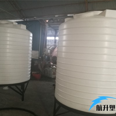 江西10立方化肥溶液储罐厂家航升供应100000L絮凝剂储罐图2