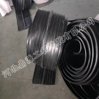 【651/652橡胶止水带 鼎源橡胶止水带的安装方法】鼎源厂家介绍中埋式橡胶止水带正确安装图图1