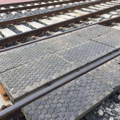 金煤 P50铁路道口板 P60铁路铺面板 新Ⅱ型道口铺面板