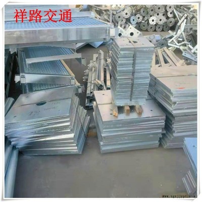 祥路承接定制 多柱式标志牌杆 公路标志杆 圆形标志牌 交通标志杆 龙门架图1