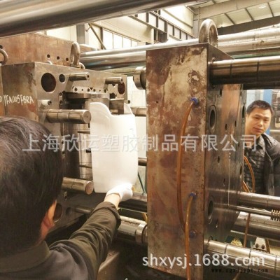 上海大型塑料件开模   注塑加工厂家  专业吸尘器外壳 暖被机外壳开模图3