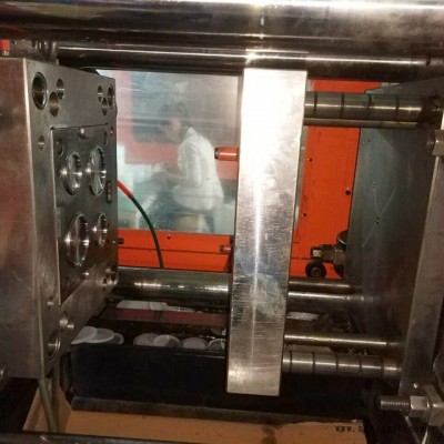 上海注塑模具厂家   定制HDPE塑料白色杯盖   塑料外壳注塑模具加工开模图3