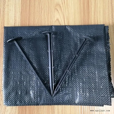 抗老化园艺防草布 黑色农用除草布 工农业用塑料制品编织防草布厂家图1