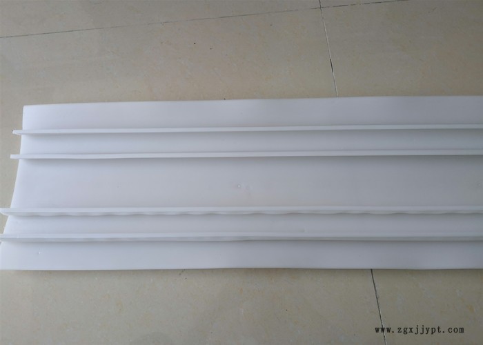 微信图片_20190612161718_副本.jpg