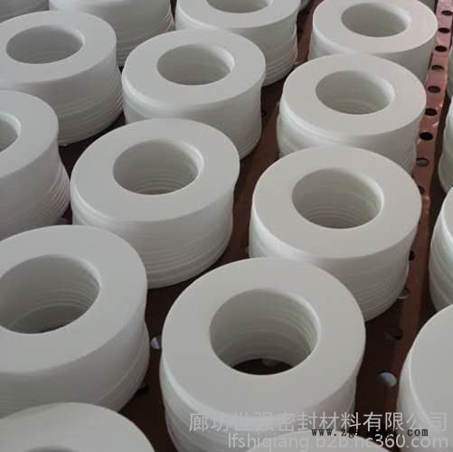 “膨体四氟垫”