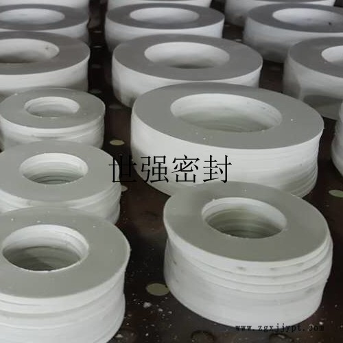 “四氟垫片”