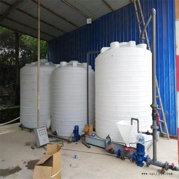 甬诚滚塑 5吨水洗容器 10方苯磺酸塑料容器 车载化工容器