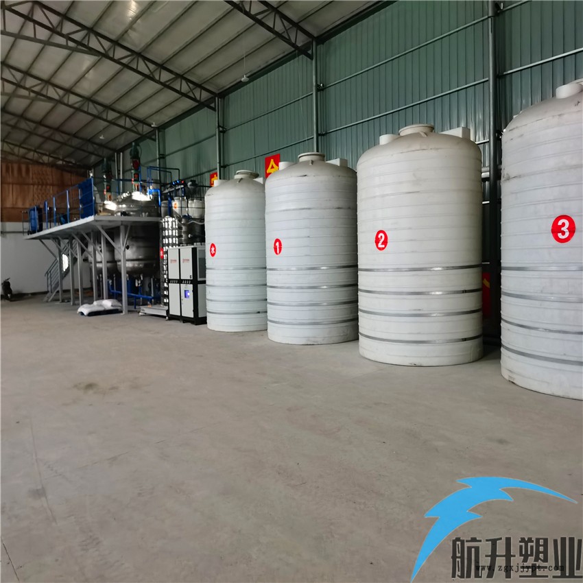 新余立式水箱  玻璃水储罐  外加剂储罐  航升厂家直销