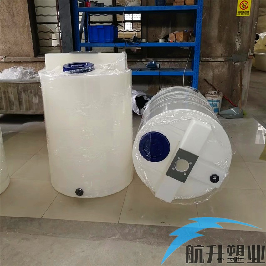 新余立式水箱  玻璃水储罐  外加剂储罐  航升厂家直销