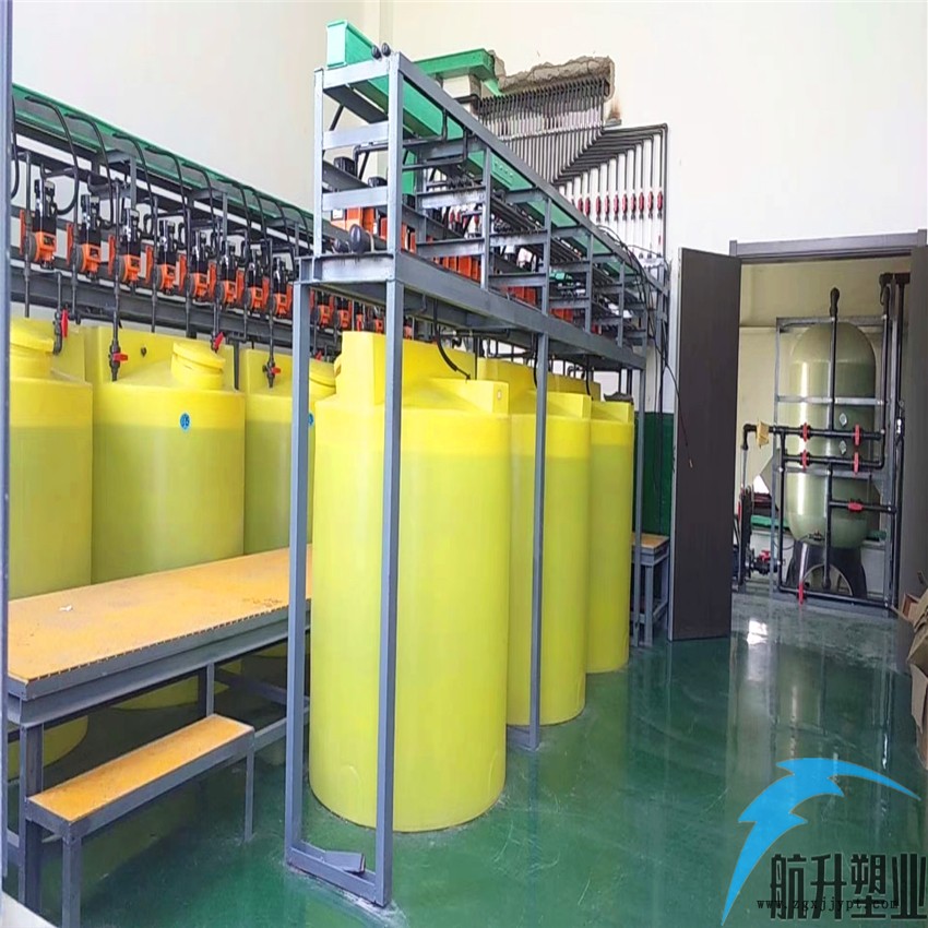 萍乡化工储罐  母液储存罐  保塌剂储罐  航升塑业批发