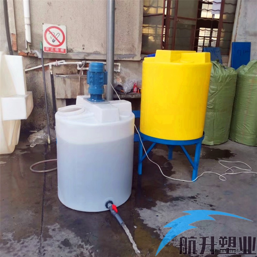 萍乡化工储罐  母液储存罐  保塌剂储罐  航升塑业批发