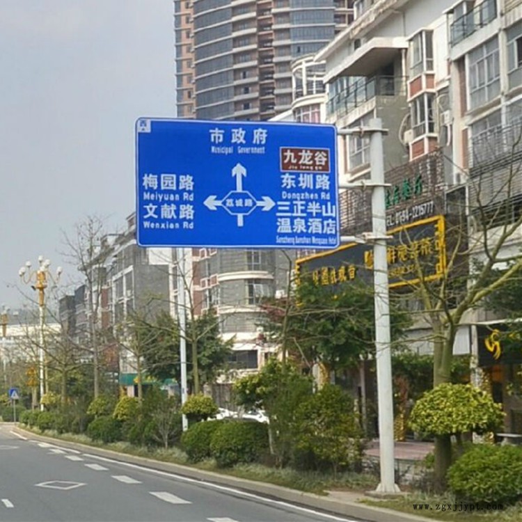 道路F型标志杆 高速公路标志杆 安全标志牌 祥路长期供应