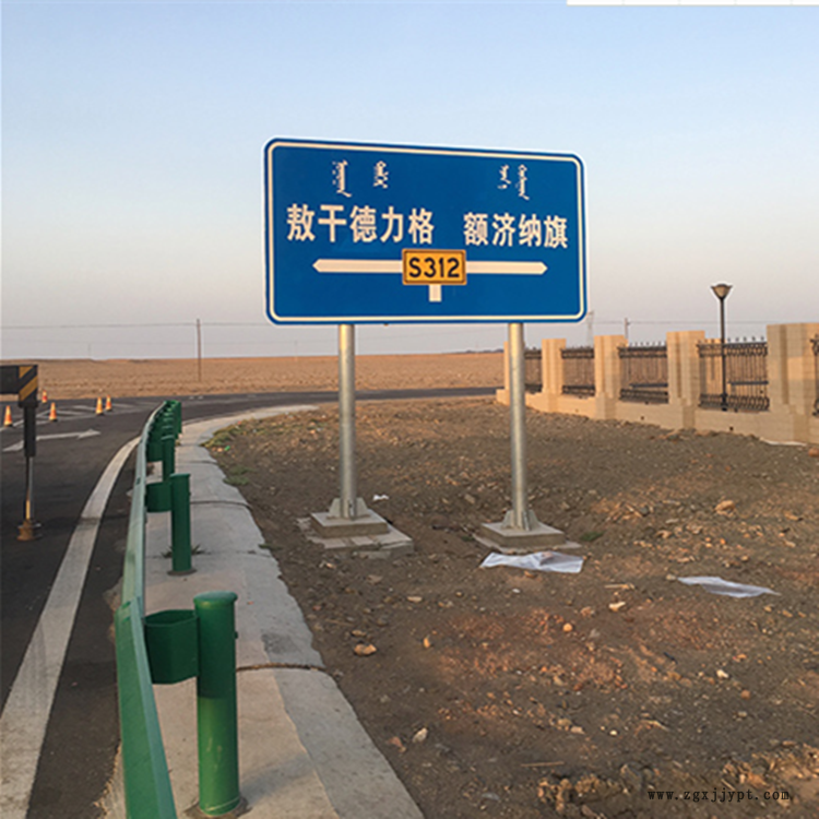 双悬臂标志杆 交通标志杆 交通标志牌 祥路生产