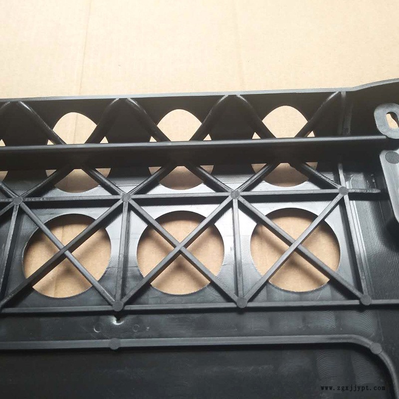 工厂定制PP件注塑加工箱包包底塑胶模具生产加工塑料制品注塑加工示例图8