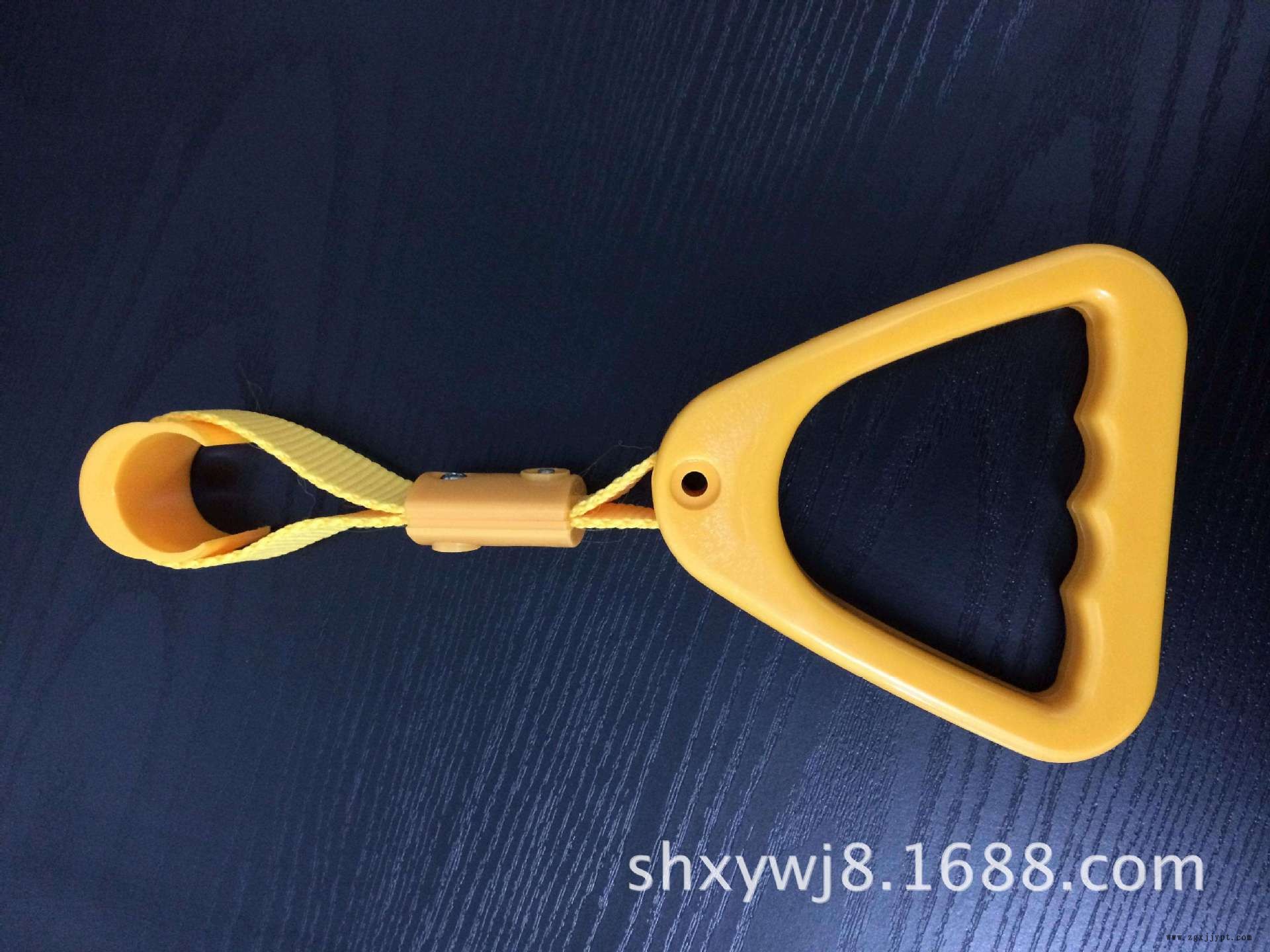 塑胶模具厂加工PC塑料拉手注塑加工生产地铁塑胶拉手模具开模厂家示例图4