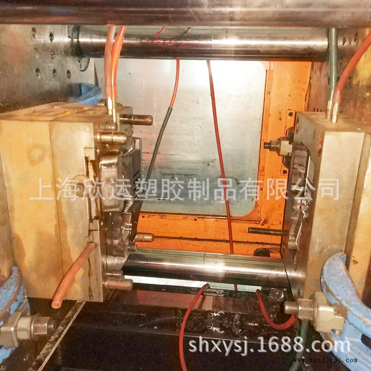 上海欣运塑胶专业PA尼龙塑料配件开模定制免费设计 尼龙压扣现货示例图5