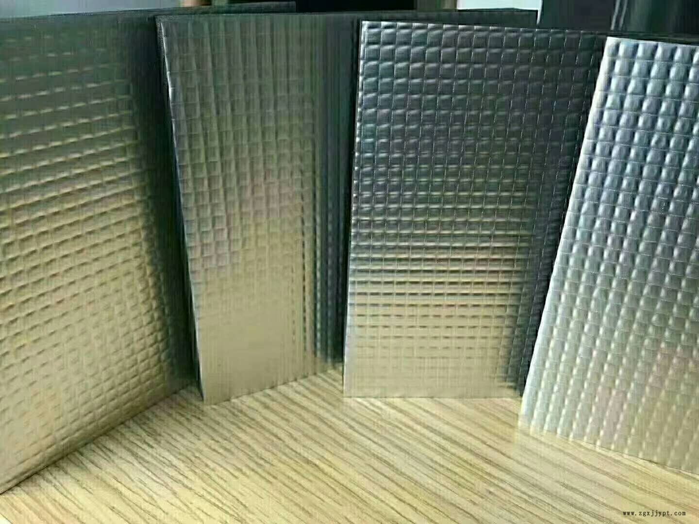 华能耐高温橡塑保温复合板 铝箔橡塑保温板
