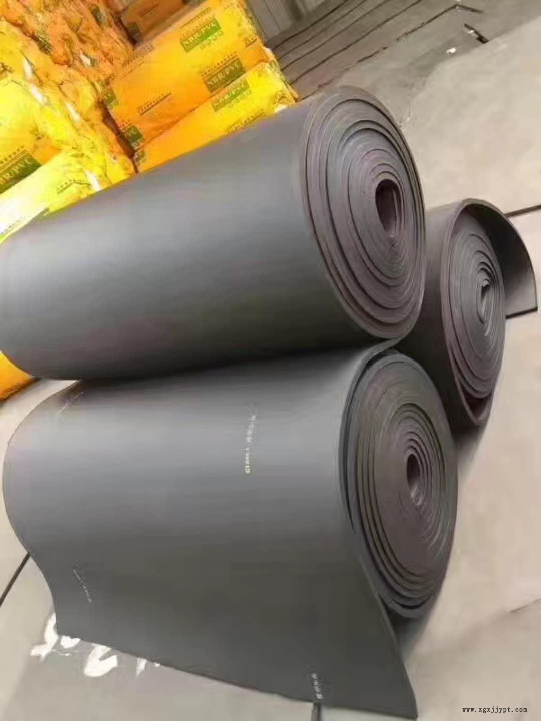 大量供应 防火橡塑板 铝箔橡塑管 B1级橡塑保温绵