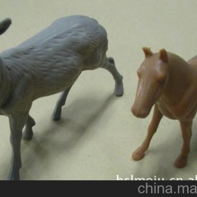 工厂低价提供(订制)塑胶公仔吹塑模具及吹塑生产公仔产品